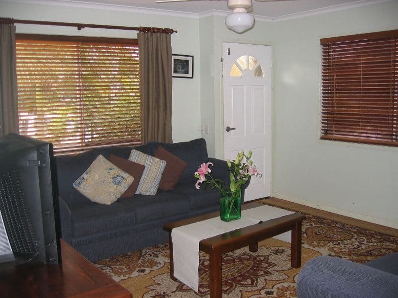 12 Tabulam Drive, FERNY HILLS QLD 4055, Ferny Hills - Thumbnail 4