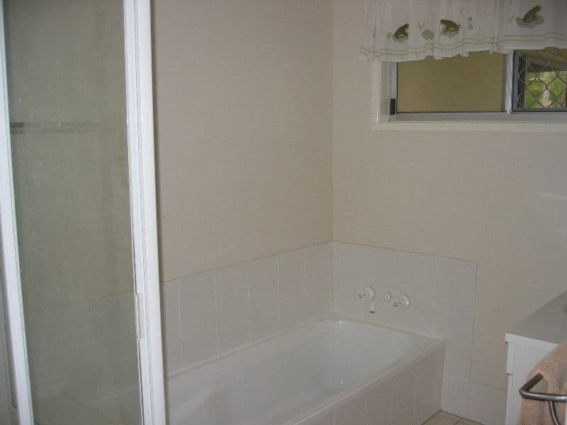 12 Tabulam Drive, FERNY HILLS QLD 4055, Ferny Hills - Thumbnail 5