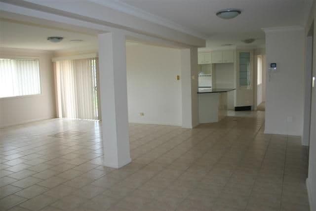 15 Connelly Way, KELLYVILLE NSW 2155, Kellyville - Thumbnail 2
