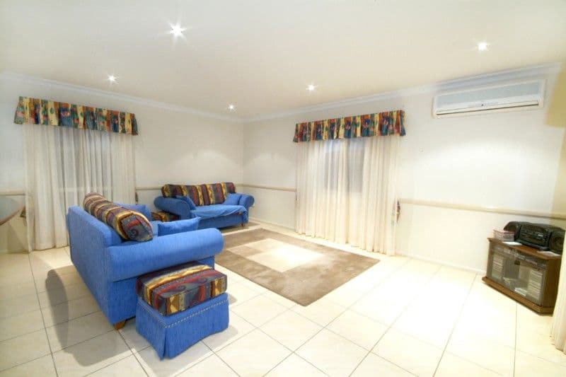 15 St Andrews Court, MIDDLE RIDGE QLD 4350, Middle Ridge - Thumbnail 4