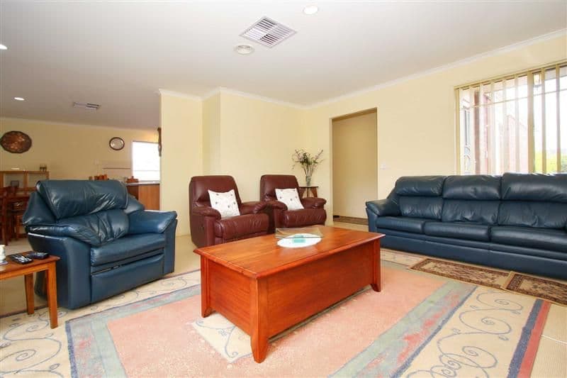 2 Sunrise Drive, HILLSIDE VIC 3037, Hillside - Thumbnail 7
