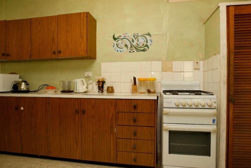 79 Stagpole Street, WEST END QLD 4810, West End - Thumbnail 7