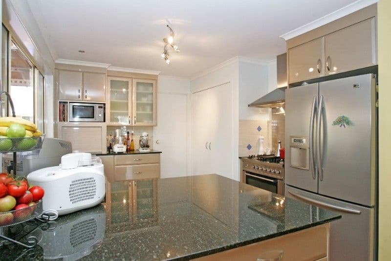 17 Kyong Avenue, BUFF POINT NSW 2262, Buff Point - Thumbnail 2