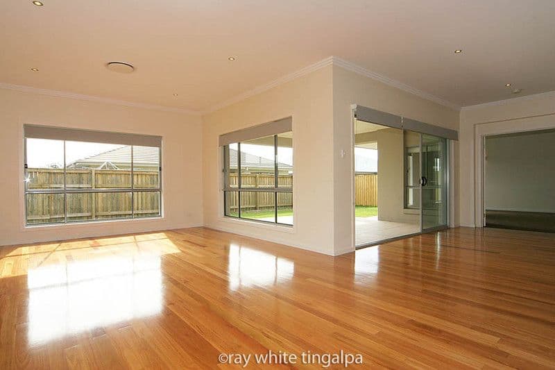 10 Red Gum Crescent, WAKERLEY QLD 4154, Wakerley - Thumbnail 3