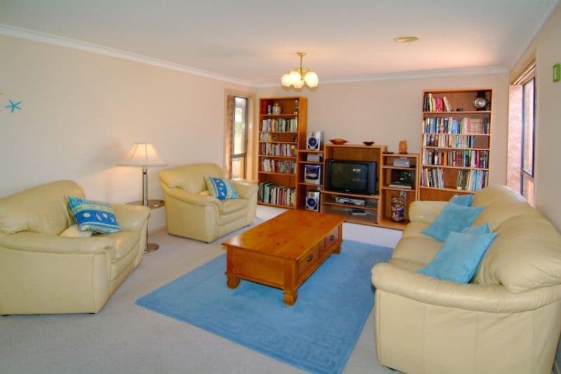 7 Moonstone Walk, BUNDOORA VIC 3083, Bundoora - Thumbnail 5