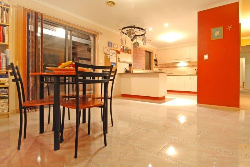 7 Moonstone Walk, BUNDOORA VIC 3083, Bundoora - Thumbnail 6
