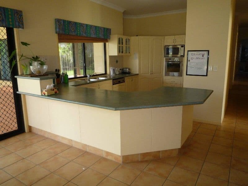 70 Ingles Circuit, ARUNDEL QLD 4214, Arundel - Thumbnail 3
