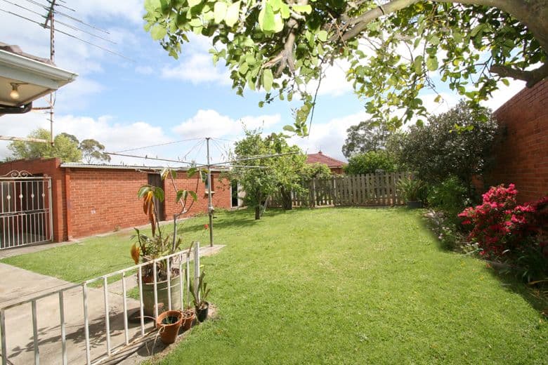 18 Terry Street, HEIDELBERG HEIGHTS VIC 3081, Heidelberg Heights - Thumbnail 6