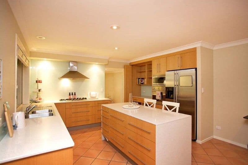 34 Shillington Place, WISHART QLD 4122, Wishart - Thumbnail 2