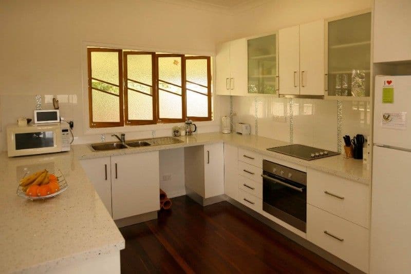8a Gulliver Street, MUNDINGBURRA QLD 4812, Mundingburra - Thumbnail 2