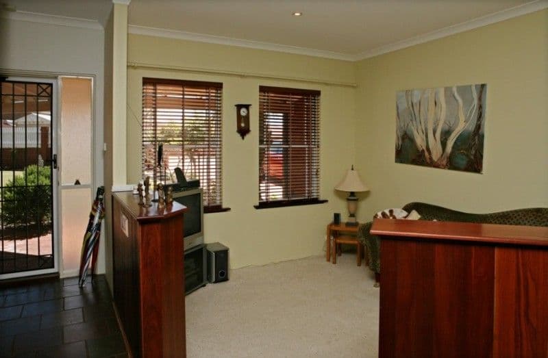 8 Frewer Place, GERALDTON WA 6530, Geraldton - Thumbnail 4