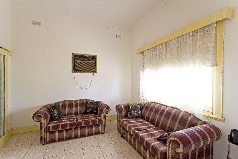 27 Queens Parade, FAWKNER VIC 3060, Fawkner - Thumbnail 2