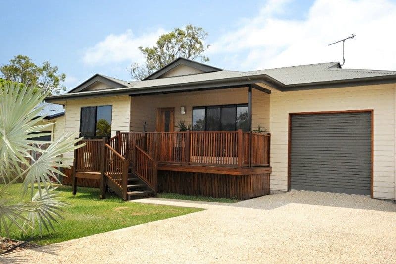 122 Shute Harbour Road, CANNONVALE QLD 4802, Cannonvale - Image 1