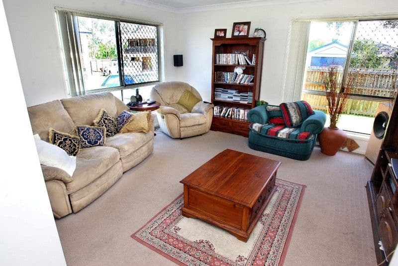 15 Wirra Circuit, WYNNUM WEST QLD 4178, Wynnum West - Thumbnail 3
