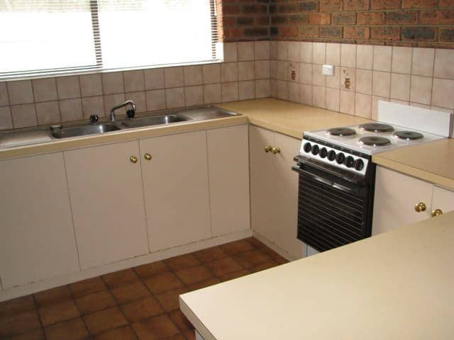 1/80 Powell Street, BERRI SA 5343, Berri - Thumbnail 2