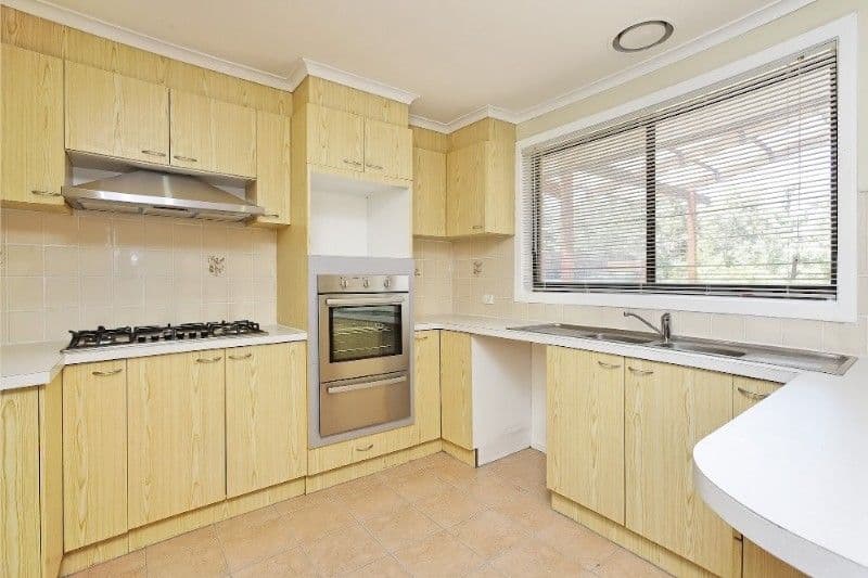 6 Wingate Court, ENDEAVOUR HILLS VIC 3802, Endeavour Hills - Thumbnail 5