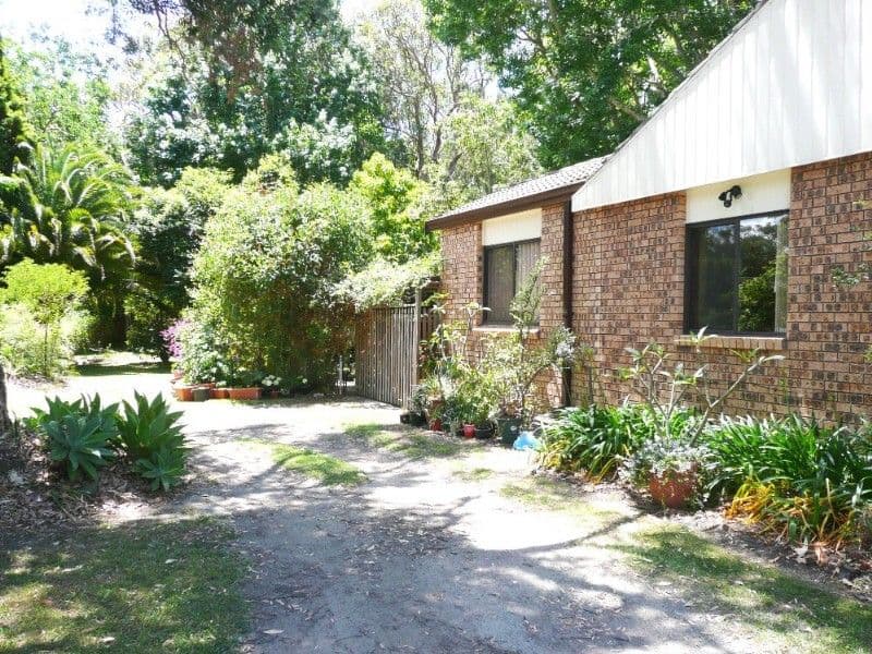 11 Charmhaven Avenue, CHARMHAVEN NSW 2263, Charmhaven - Thumbnail 4