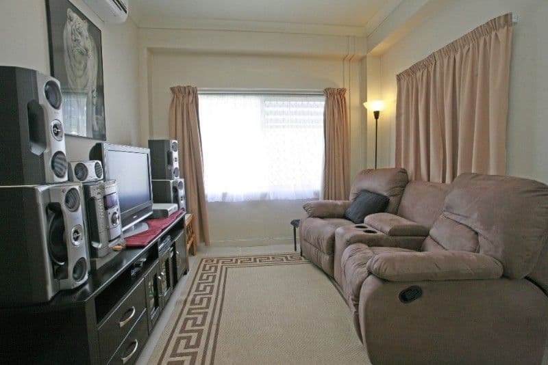 136 Queens Road, HERMIT PARK QLD 4812, Hermit Park - Thumbnail 3