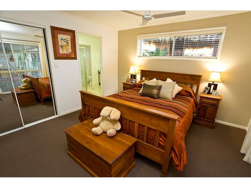5 Hillview Crescent, LITTLE MOUNTAIN QLD 4551, Little Mountain - Thumbnail 7