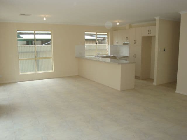 1.A. Downton Avenue, SALISBURY NORTH SA 5108, Salisbury North - Thumbnail 4