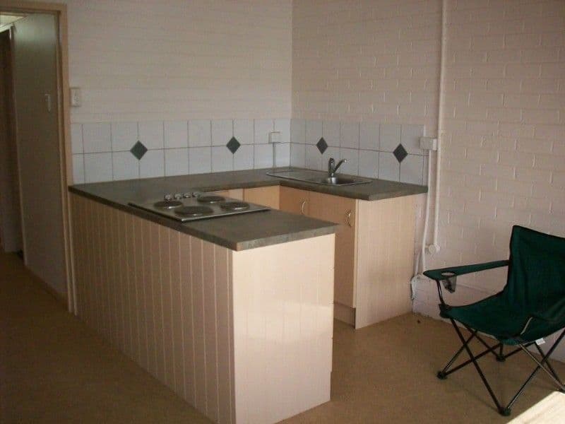 4/230 Seventh Street, GERALDTON WA 6530, Geraldton - Thumbnail 3