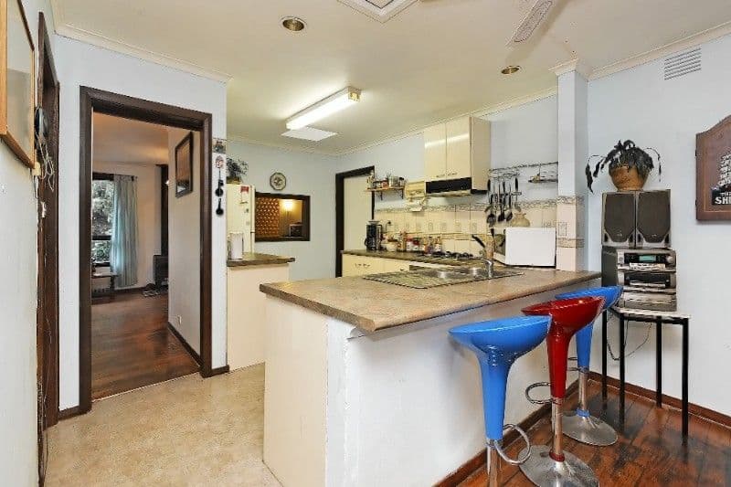 96 Grayson Drive, SCORESBY VIC 3179, Scoresby - Thumbnail 7