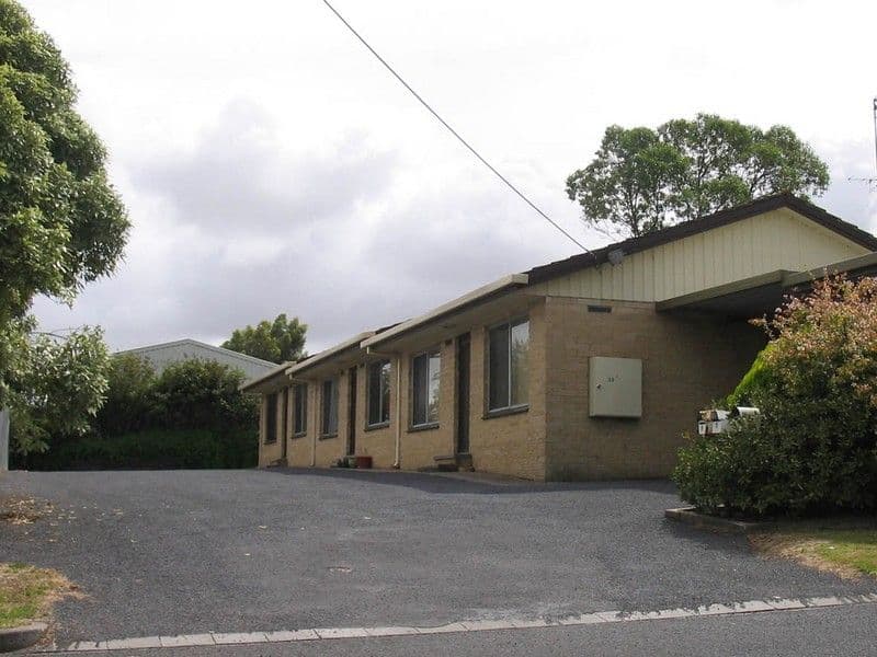 2 /33 Tolmie Street, MOUNT GAMBIER SA 5290, Mount Gambier - Image 1