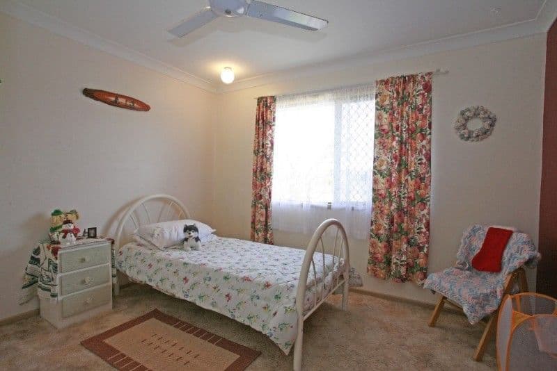 320 Pinnacle Drive, RASMUSSEN QLD 4815, Rasmussen - Thumbnail 2