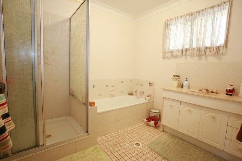 320 Pinnacle Drive, RASMUSSEN QLD 4815, Rasmussen - Thumbnail 4