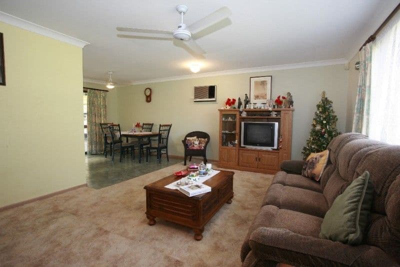 320 Pinnacle Drive, RASMUSSEN QLD 4815, Rasmussen - Thumbnail 8