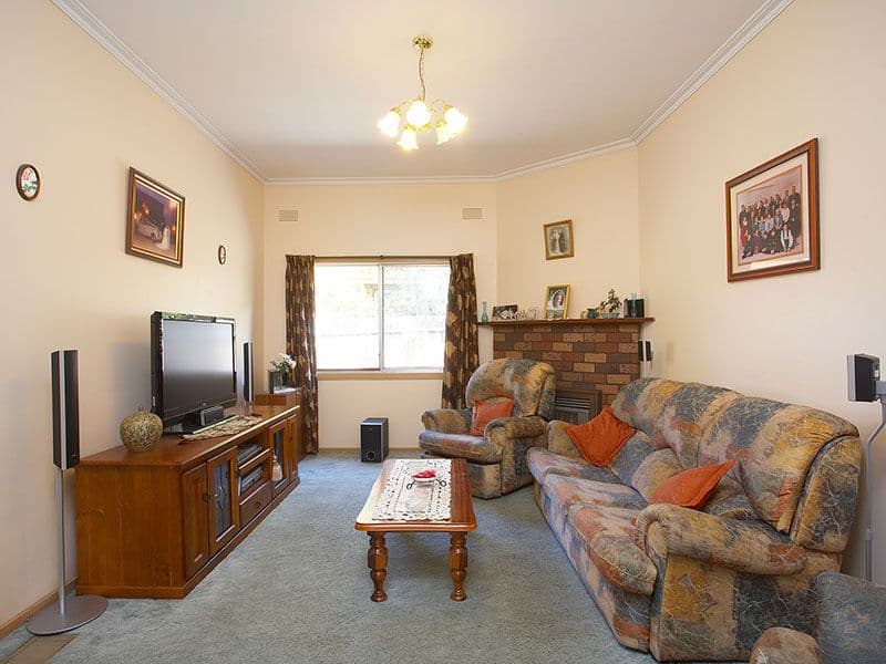 87 Phillips Street, COBURG VIC 3058, Coburg - Thumbnail 2