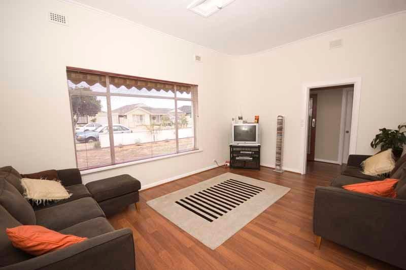 24 Fifth Avenue, SEMAPHORE PARK SA 5019, Semaphore Park - Thumbnail 4
