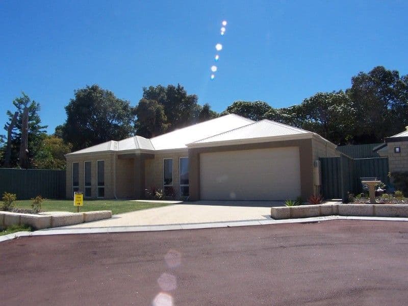 98 Canning Road, KALAMUNDA WA 6076, Kalamunda - Image 1