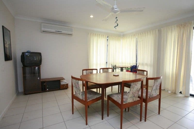 68 Woodwark Drive, BUSHLAND BEACH QLD 4818, Bushland Beach - Thumbnail 3