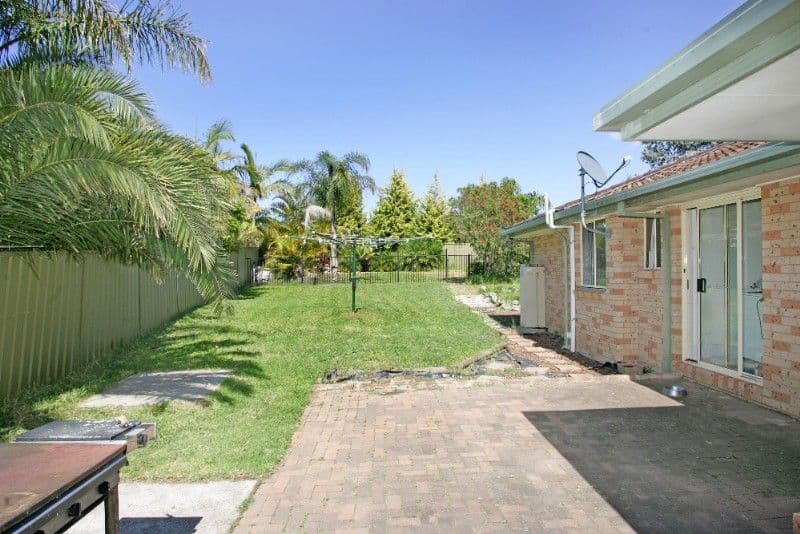 2 Woodside Court, LAKE HAVEN NSW 2263, Lake Haven - Thumbnail 4