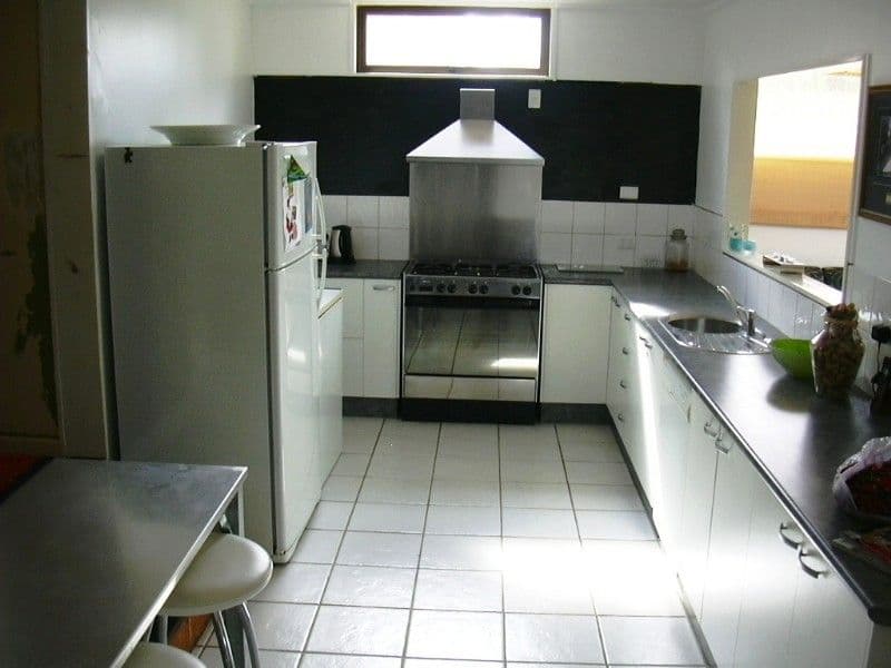 20 Svensson Street, BUNDABERG QLD 4670, Bundaberg Central - Thumbnail 2