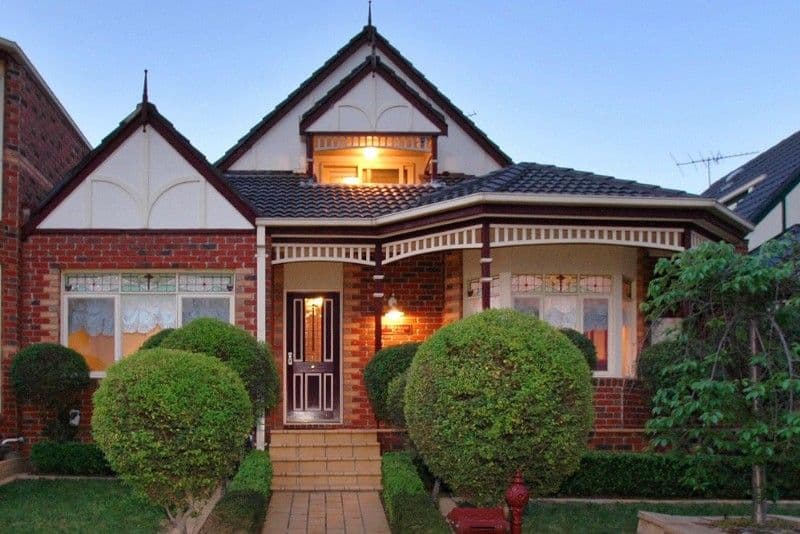 10 Viewbank Place, MILL PARK VIC 3082, Mill Park - Image 1