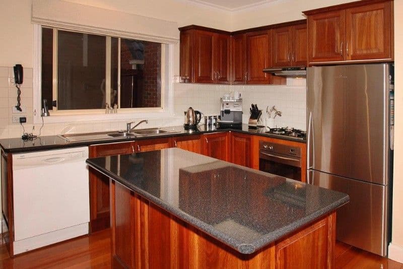 10 Viewbank Place, MILL PARK VIC 3082, Mill Park - Thumbnail 2
