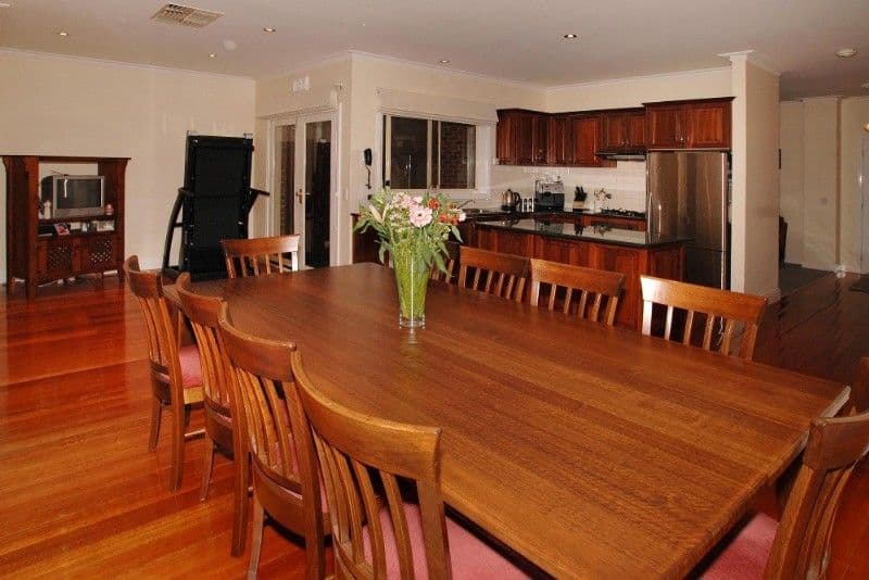 10 Viewbank Place, MILL PARK VIC 3082, Mill Park - Thumbnail 3