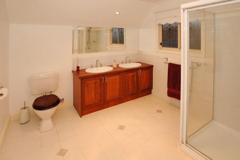 10 Viewbank Place, MILL PARK VIC 3082, Mill Park - Thumbnail 5