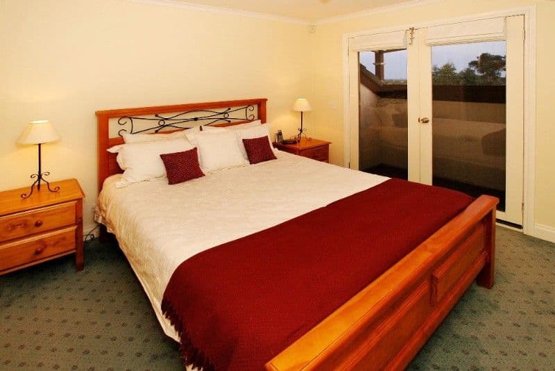 10 Viewbank Place, MILL PARK VIC 3082, Mill Park - Thumbnail 6