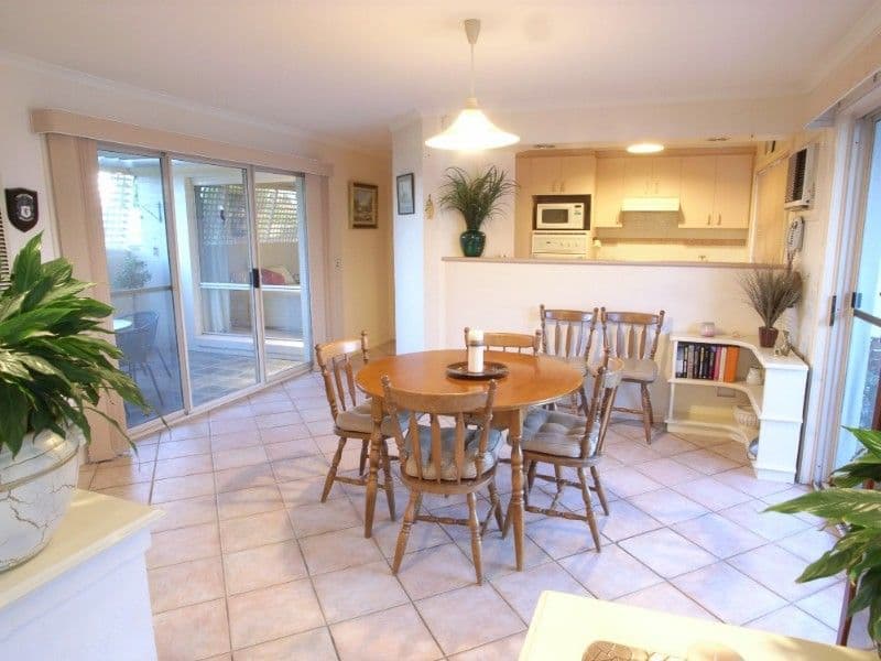 32 Dunlop Street, SHEPPARTON VIC 3630, Shepparton - Thumbnail 2