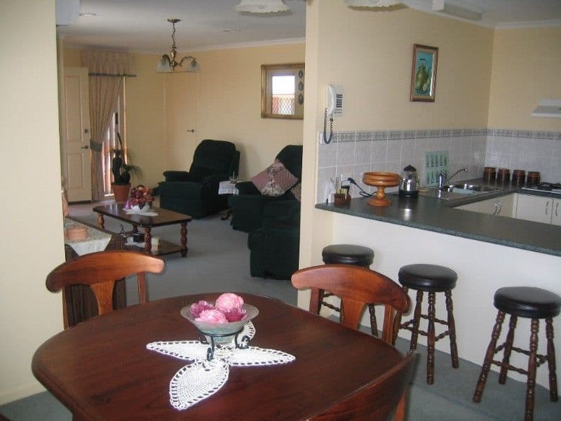 12 Major Drive, GOULBURN NSW 2580, Goulburn - Thumbnail 3