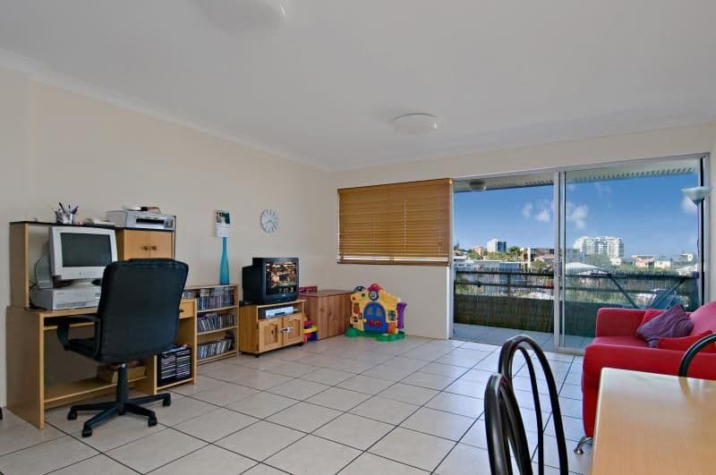  27 Kailoha, Canberra Terrace, KINGS BEACH QLD 4551, Kings Beach - Thumbnail 3