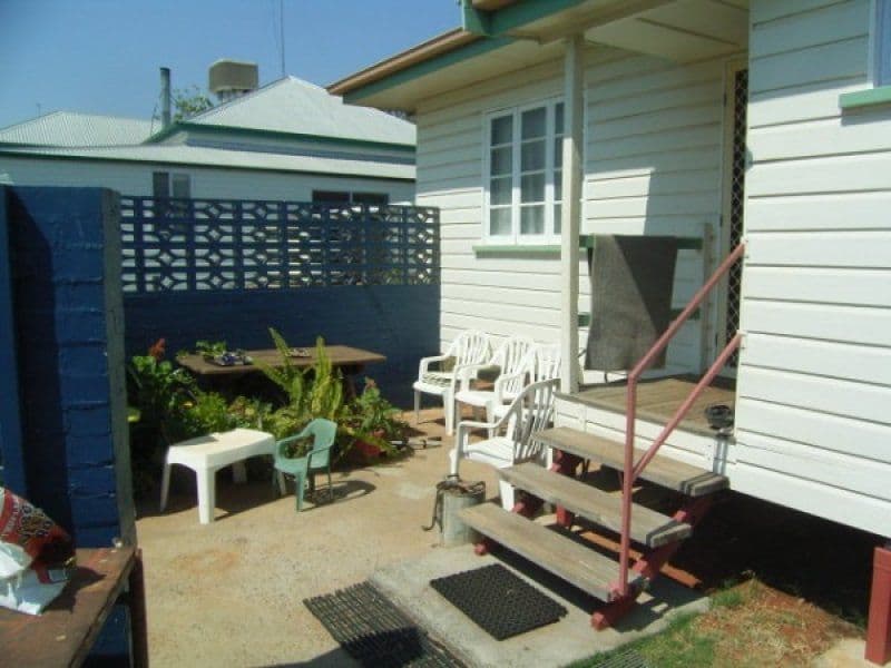 13 Claydon Street, CHINCHILLA QLD 4413, Chinchilla - Thumbnail 2