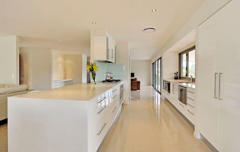7 River Crescent, BROADBEACH WATERS QLD 4218, Broadbeach Waters - Thumbnail 4