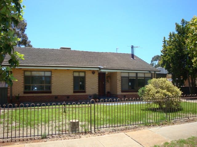 9 Gayland Road, ELIZABETH DOWNS SA 5113, Elizabeth Downs - Image 1