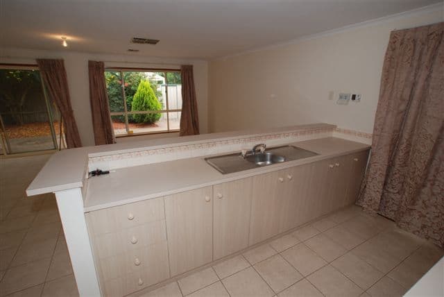 3 Candlebark Grove, GREENWITH SA 5125, Greenwith - Thumbnail 2
