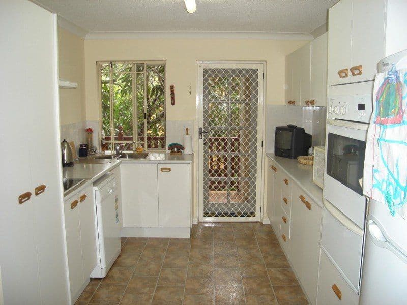 57 Bilyana Street, BALMORAL QLD 4171, Balmoral - Thumbnail 3