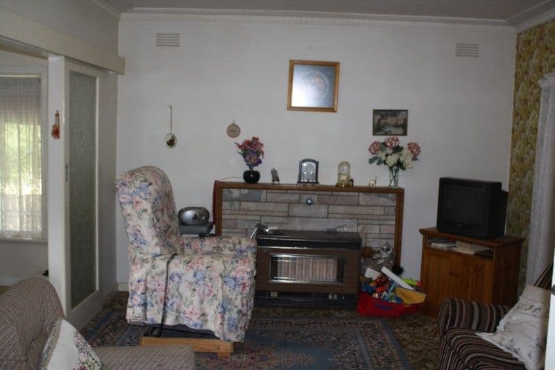 72 Prouses Road, BENDIGO VIC 3550, Bendigo - Thumbnail 2